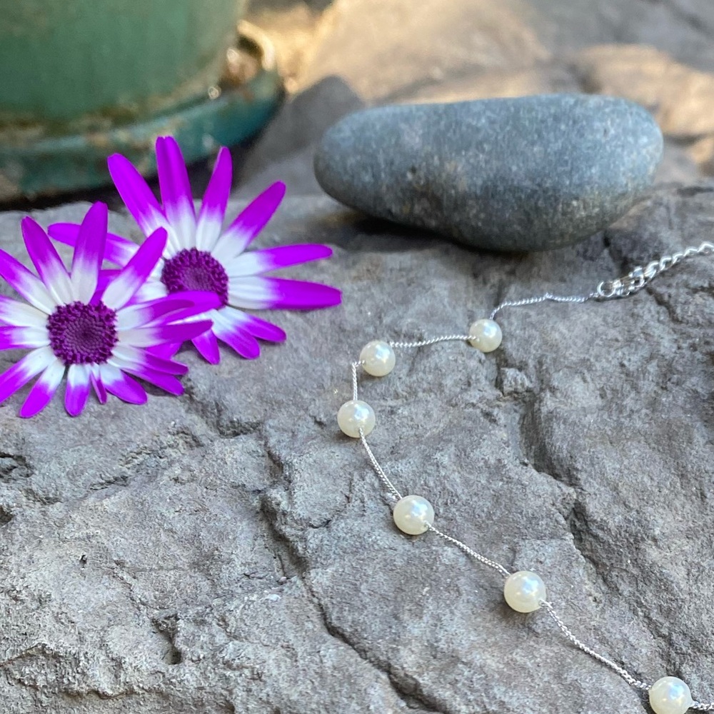 ⚠️NEW⚠️Dainty PEARL Choker Necklace - Picture 3 of 5